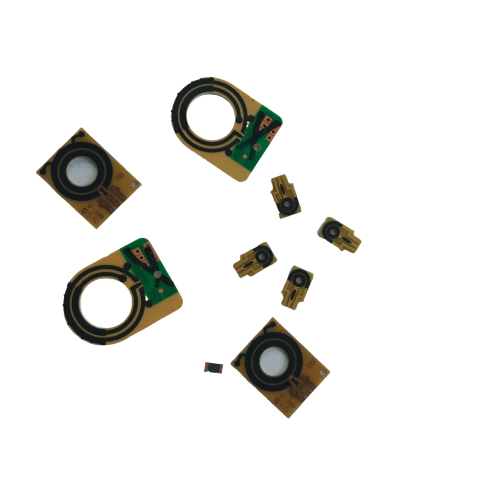 Small Wiring Substrate